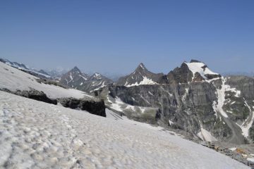 panorama su Rebbio e Mottiscia dal ghiacciaio
