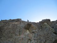 finalmente si sbuca in cresra al sole. Roccia bellissima e aerea.