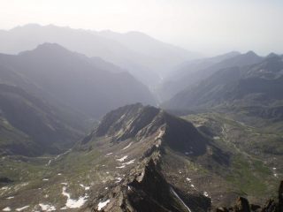 il crinale che scende  nel vallone di forzo