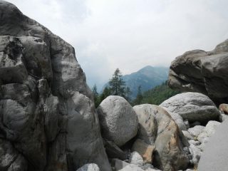  blocchi, un bel passaggio a incastro prima del cascatone