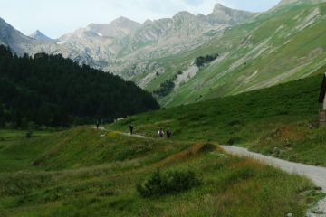 salendo il tratto iniziale e pianeggiante della Val Fourane (7-8-2013)