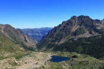 Laghi di Sant'Anna e vallone di salita al Santuario