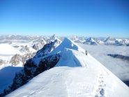 Confine tra cresta e cielo