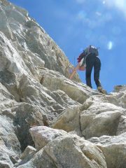 facile arrampicata quasi al rifugio