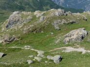 raccordo tra il sentiero da Cheneil e quello del Monte Roisetta