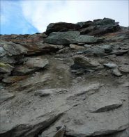 tratto scivoloso sopra le corde fisse