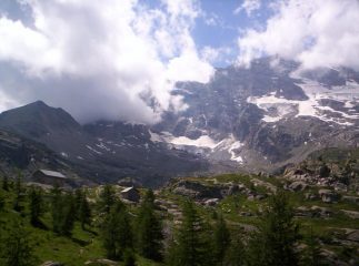 il rifugio e le Levanne