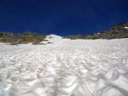 Canalino con la poca neve rimasta prima del colle del Rutor