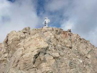 La croce di vetta