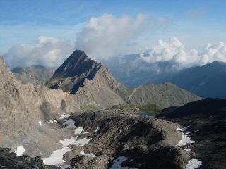 Panorama verso la Francia, appena giunti alla Sella d'Asti