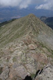 Cresta percorsa in discesa