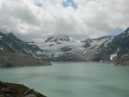 Il Lago e la Punta dei Sabbioni (mt. 3182)