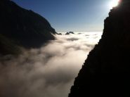 Le nebbie salgono dal fondovalle..