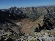 dalla vetta, vista sul vallone di salita, a dx il contrafforte Ovest della Rocca Pan Perdu