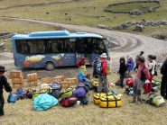 Cuartelhuain (4170 m.) scarico masserizie e primo campo