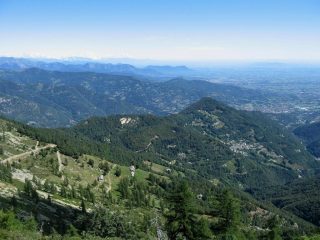 Verso casa: in primo piano Rorà, sullo sfondo Mt.San Giorgio.