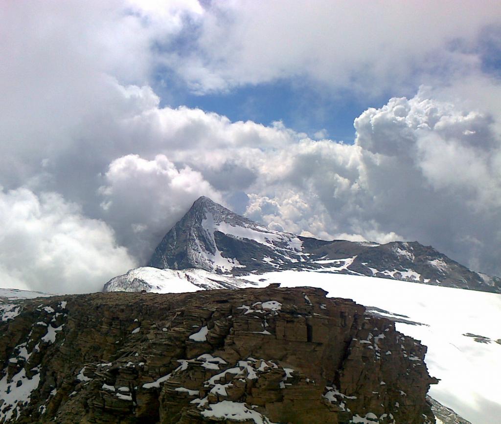 il Roccia con lo spolverino bianco..