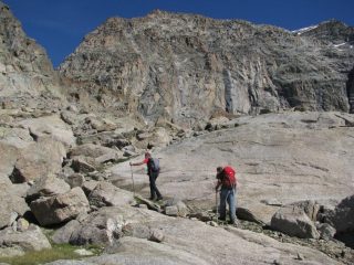 In salite sulle tracce del vecchio sentiero reale