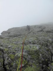 tiri centrali su ampie placconate rocciose