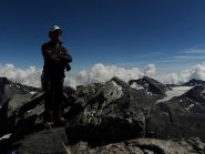 Vetta....sullo sfondo P.ta d'Arnas e Croce Rossa