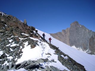 continua la discesa...spettacolare l'ambiente...