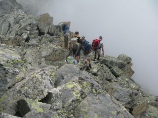 Discesa con nebbia