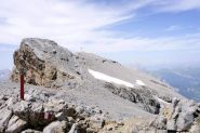 la Cima Ovest del Piz Lavarella, vista dalla piccola forcella dove sbuca l'ultimo canalino roccioso (8-9-2013)