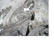 Il diedro di IV x accedere al dente occ.le dal centrale..