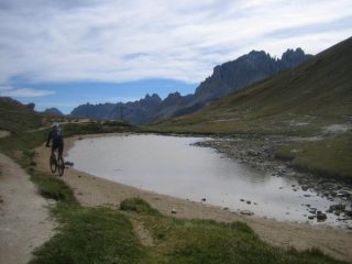 le col Vallèe Etroite 2434 m. 