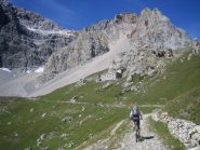 in vista della Caserma del Piano dei Morti