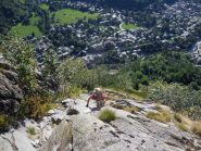 roccia e arbusti