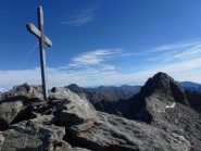 croce della Torchè e a dx la Vlou