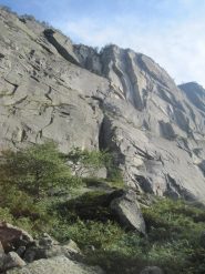 il sole arriva nel pomeriggio