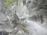 C70 con vasca sospesa.