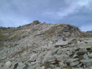 Sopra il colle della Piccola, ben visibile il roccione della vetta
