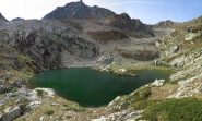 Laghi della Valletta e dietro cima e colle d'Orgials