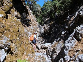 La gola qui è molto più stretta e selvaggia