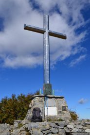 croce di vetta del Monte Carmo