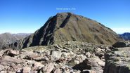 una parte della pietraia attraversata e il Monte Saletta (12-10-2013)