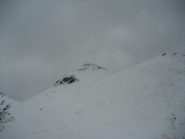in prossimità della cima