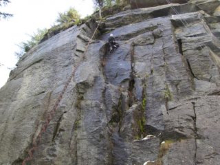 sulla linea di destra