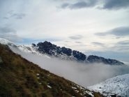 rocca moross spunta dalle nebbie