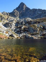 Lago superiore e monte Frisson