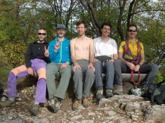 Il gruppo al completo sulla panchina di vetta