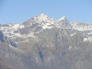 croce rossa e punta di arnas