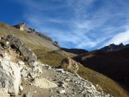 Salendo ancora sotto al Bec du Lievre