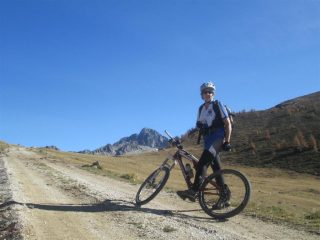 la grande Adri al Passo 5 Croci