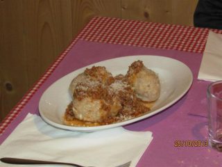 e finalmente si mangia