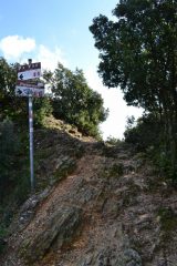 imbocco dello spettacolare sentiero definito difficoltoso