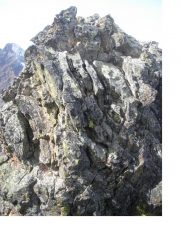 Il passo di III- prima della vetta..